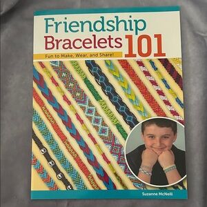 Friendship Bracelets 101 Craft Guide - Multicolor